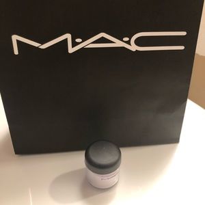 MAC REFLECTS TRANSPARENT TEAL PIGMENT